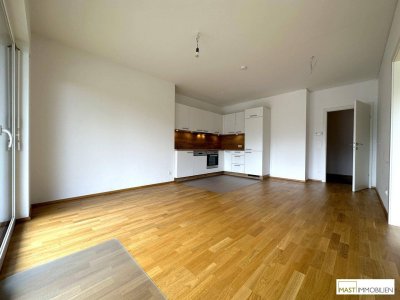 Beeindruckend aufgeteilte 2 - Zimmer Garten Wohnung in ausgezeichneter Lage direkt in Wr. Neustadt - Nähe Zentrum / KH Wr. Neustadt