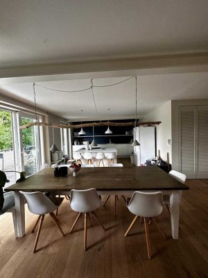 Geräumige und stilvolle Wohnung im Zentrum mit exzellenter Ausstattung