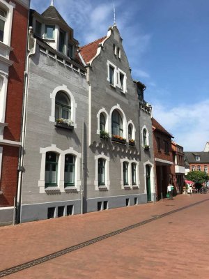 Stilvolle, 2-Raum-Altbauwohnung mitten inEckernförde