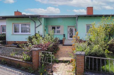 Grünes Wohnen zentral und ruhig in Gießen: RMH mit eigenem Garten und Einliegerwohnung