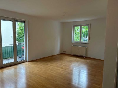 Schöne lichtdurchflutete 2-Zimmer-Wohnung in Aschheim zu vermieten