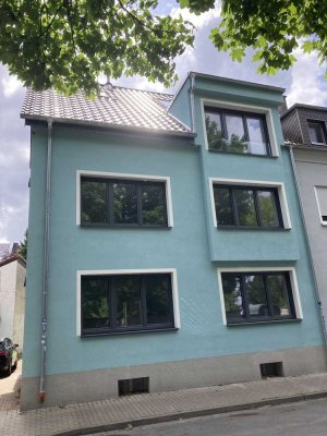Neue 4-Zimmer-Wohnung in Paderborn mit Garten