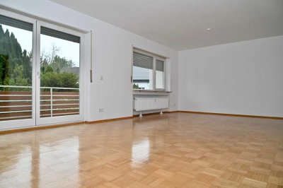Geräumige 4-Zimmer-Wohnung mit Balkon im EG in Mannheim-Lindenhof