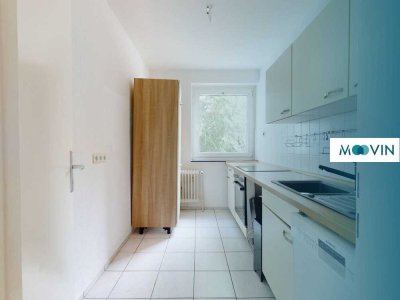 Großzügige 3-Zimmer-Wohnung mit Einbauküche und Balkon in Braunschweig