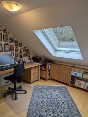 Charmantes Reihenmittelhaus mit Garage in Rottendorf