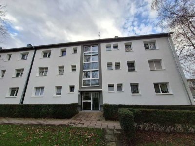 3 Raum Wohnung mit Balkon, ruhig gelegen