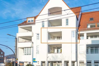 Selbstnutzung oder Kapitalanlage? Zentral gelegene großzügige Wohnung mit 2,5 Zimmern in Bielefeld-B