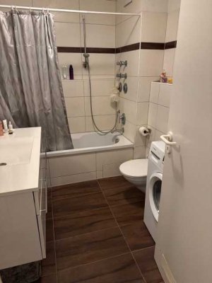 Helle 2-Zimmer Wohnung mit Balkon in Mainz Hartenberg/Münchfeld