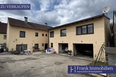 Gelegenheit!!! Dreifamilienhaus in Falkenstein als Renditeobjekt oder zur Eigennutzung!