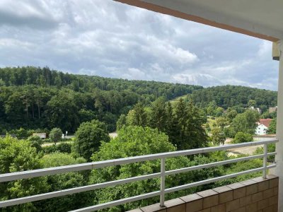 Großzügige 3-Zimmerwohnung mit Balkon