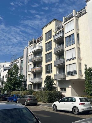2-Zimmer-Wohnung | Balkon | Zentrum-West