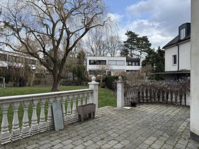 Neuwertige 4-Zi-Wohnung mit Terrasse, Kamin &amp; Stellplatz in 1140 Wien zu mieten!