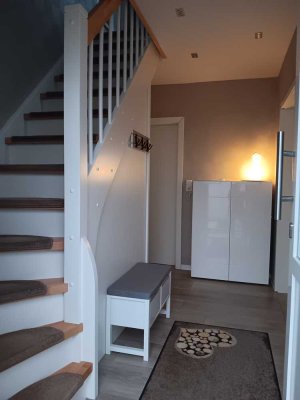 Gepflegtes Haus mit Garage in Weener