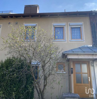 Raumwunder mit großem Garten & Garage – Reihenmittelhaus in Steinheim am Albuch