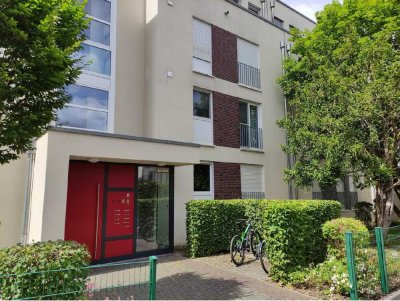Exklusive, gepflegte 2-Raum-Wohnung mit gehobener Innenausstattung mit EBK in Köln Bilderstöckchen