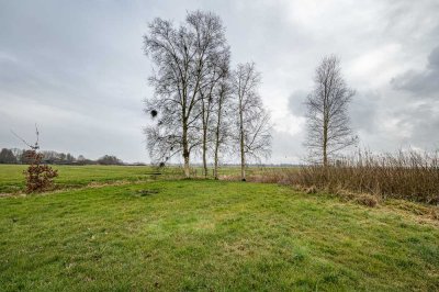Nicht nur im Grünen wohnen, sondern auch Grünen Strom Erzeugen! Drei Wohneinheiten mit Weitblick.