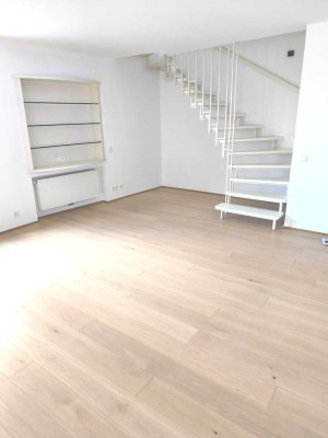 Helle geräumige Terrassenwohnung im Herzen vom Köln