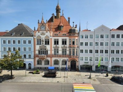 Moderne 3-Zimmer-Wohnung in Braunau am Inn – Stadtblick und Komfort für 1.175 €!