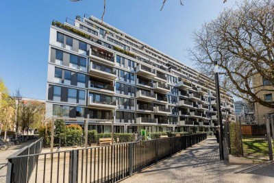 Premium-Wohnung am Schiffbauerdamm,7. OG, Terrasse, Concierge, Gym & Pool im YOO Berlin & Tiefgarage