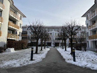 Stilvolle, renovierte 4-Zimmer-Wohnung mit Einbauküche nähe Olympia park BMW.