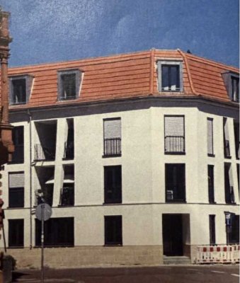 Stilvolle Dachgeschosswohnung mit Loggia in der Landauer Altstadt