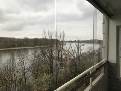 Traumwohnung mit direktem Rheinblick