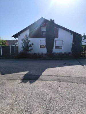 Superpreis Einfamilienhaus mit Garten und Pool