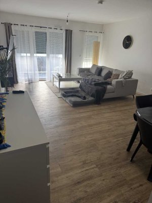 2-Zimmer-Wohnung mit Balkon und TG-Platz