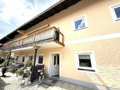 großzügige 4-Zimmer-Wohnung mit evtl. kleiner Gewerbehalle