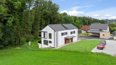 Neues Doppelhaus mit Garten und Terrasse in Hitzendorf