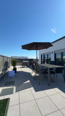 Traumhaftes 3-Zimmer-Penthouse mit beeindruckender Dachterrasse incl. TG Platz