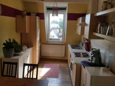 Schöne helle  Wohnung mit zweieinhalb Zimmern am Stadtpark