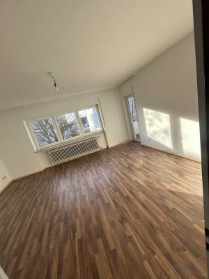 Helle 3-Zimmer Dachgeschosswohnung in Maikammer