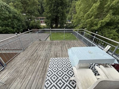 2Fam. Haus / DHH mit Garten