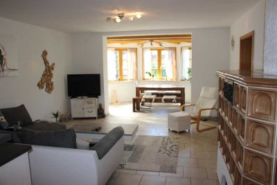 Ruhige 2,5 Zimmer Wohnung in Oberheinriet, nahe Bosch.