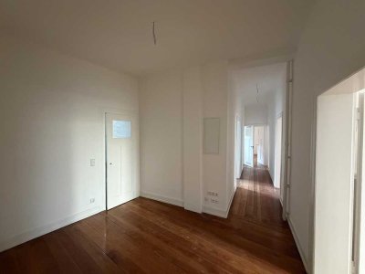 4-Zimmer Erdgeschosswohnung mit Balkon in Karlsruhe Weststadt