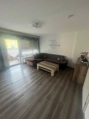 Gepflegte 3-Zimmer-Hochparterre-Wohnung mit Balkon und EBK in Marktoberdorf