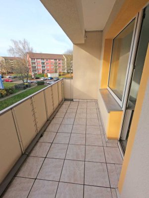 Ruhige, helle, große 3-Zimmer-Wohnung mit Balkon, Braunschweig-Weststadt