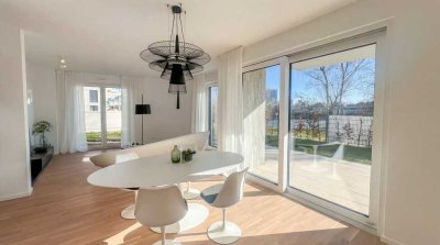 OPEN HOUSE am 22.03.26 / 14-16 Uhr! Kurzfristig bezugsfertige 4-Zi.-Whg mit Terrasse & Garten am See