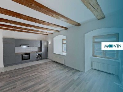 Schicke und modernisierte 1-Zimmer-Altbauwohnung mit EINBAUKÜCHE