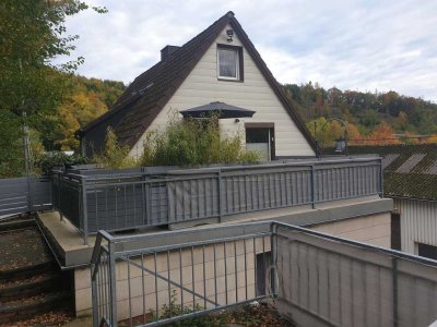 Schöne, frisch renovierte Wohnung mit großer Terrasse und Garten in Freudenberg