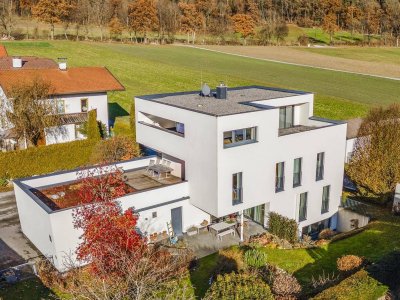 Geräumiges Einfamilienhaus für große Familien 
Möglichkeit für separate Einliegerwohnung