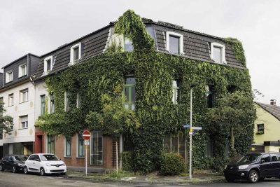 Viel Platz für Ihr Leben: Modernisierte 6,5-Zimmer-Wohnung in Oberhausen