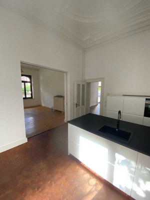 Wohnung in freistehender Stadtvilla in Viersen