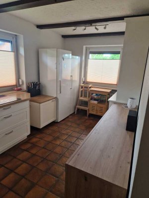Schöne, helle und geräumige Wohnung