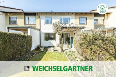 Gepflegtes Reihenmittelhaus mit nahezu uneinsehbarem Garten und Tiefgaragen-Einzelstellplatz