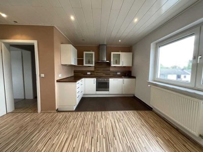 Moderne 2-Zimmer-Wohnung mit Einbauküche und schöner Aussicht  in Maxdorf