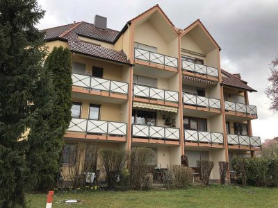 sehr gut geschnittene kleine 2-Raum-Wohnung mit EBK und Balkon in Augsburg