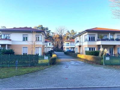 Besichtigung am 26.08. ** 4-Zimmer-Neubau-Wohnung im Zweifamilienhaus mit Garten & PKW-Stellplatz