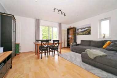 Dresden Mockritz: Charmante 2-Zimmer-Wohnung (56,14 m²) mit 2 Tiefgaragenplätzen.